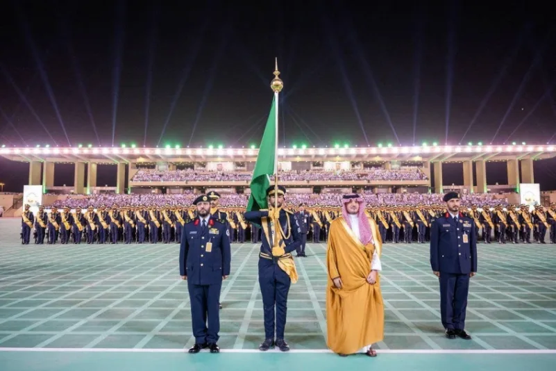 عبدالعزيز بن سعود يرعى حفل تخريج كلية الملك فهد الأمنية
