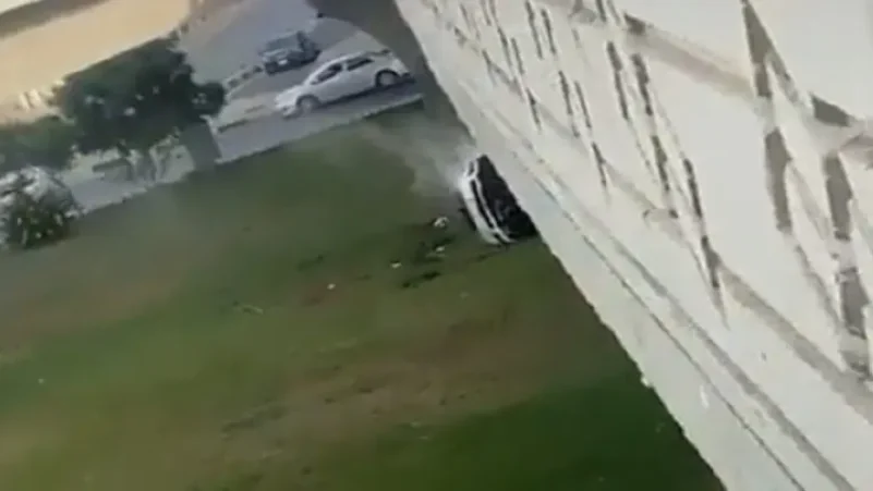 نقره لعرض الصورة في صفحة مستقلة