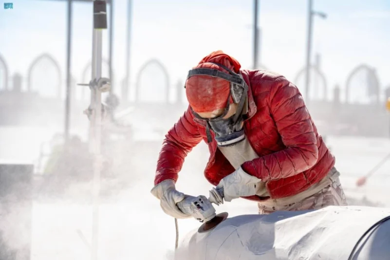 "الرياض آرت": 30 فناناً محليًا وعالميًا سيشاركون في "طويق للنحت 2024"