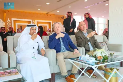 السفير الأمريكي يزور مهرجان الملك عبدالعزيز للإبل
