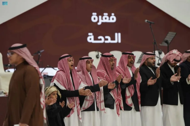 شاهد بالصور.. مهرجان الصقور بالشمالية يتألق 2 2265577