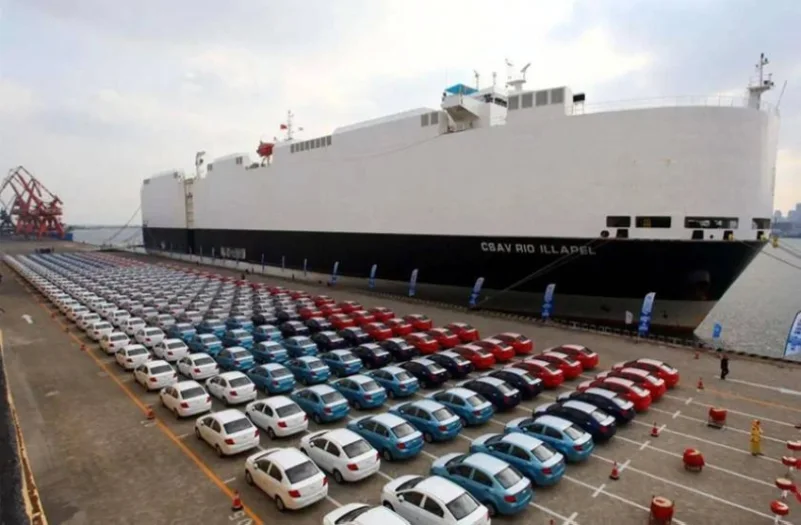 صادرات الصين من المركبات تقفز بـ30.5 %