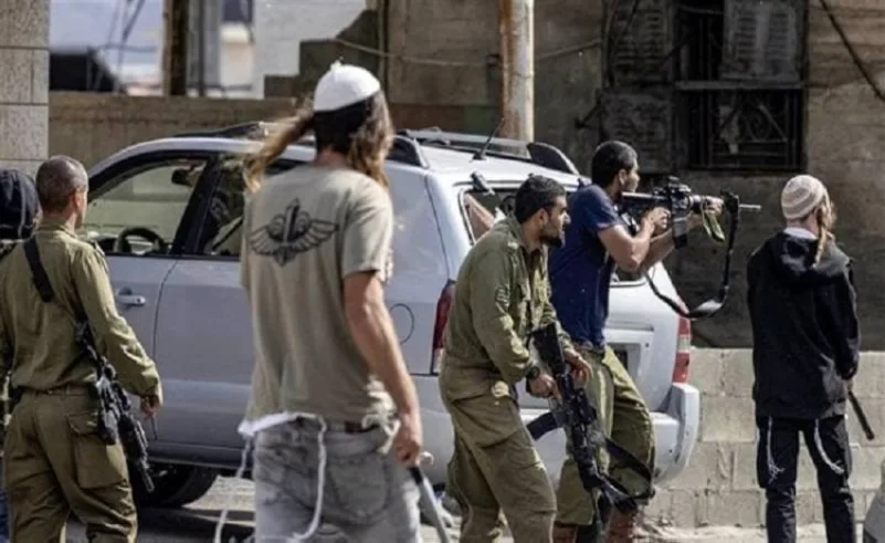 إصابة عشرات الفلسطينيين في هجمات للمستوطنين على قرى برام الله