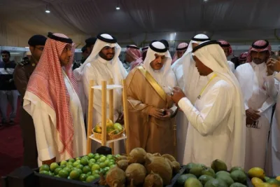 محافظ أملج يدشن فعاليات مهرجان المانجو الثالث محافظ أملج يدشن فعاليات مهرجان المانجو الثالث