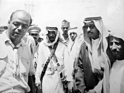 الأمير أحمد .. أول مسؤول كبير يزور مناطق جنوب جدة لتلمس احتياجات الأهالي قبل 40 عامًا