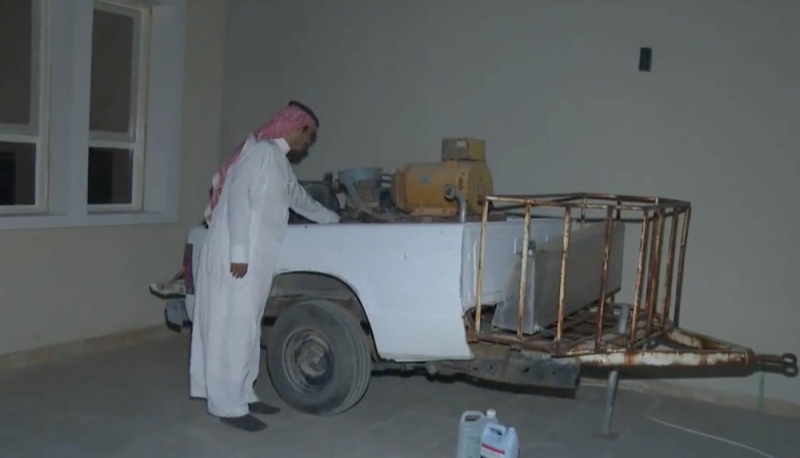 شاهد : مطور عقاري يصدم مواطنين بتسليمهم فلل وسط صحراء بدون كهرباء ولا ماء شرق الرياض