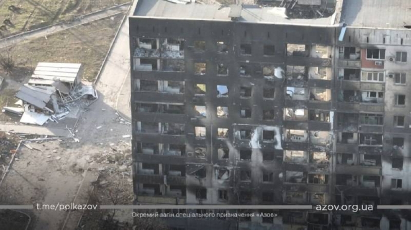 "الشوارع خالية وانهيار البنية التحتية".. شاهد "ماريوبول" الأوكرانية تتحول إلى مدينة أشباح