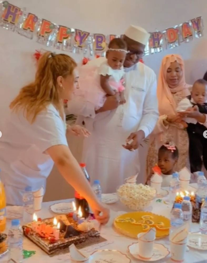 شاهد : أول عيد ميلاد للتوائم التسعة في المغرب.. والأب يكشف عن "المعاناة الوحيدة" في حياته