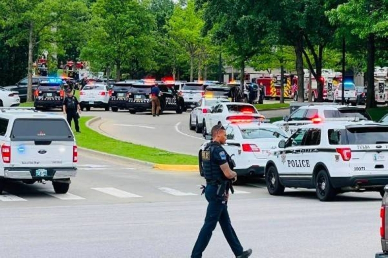 شاهد: مسلح يقتحم مستشفى في ولاية أوكلاهوما الأمريكية ويطلق النار بشكل كثيف.. والكشف عن عدد القتلى