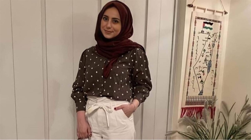 شاهد : فيديو مقتل المهندسة الأردنية "لبنى منصور " على يد زوجها في الإمارات.. وما فعله صادم وغير متوقع