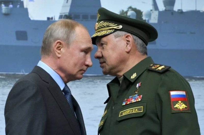 «خلل داخل الجيش».. تفاصيل الخلافات الكبيرة بين بوتين والقادة العسكريين