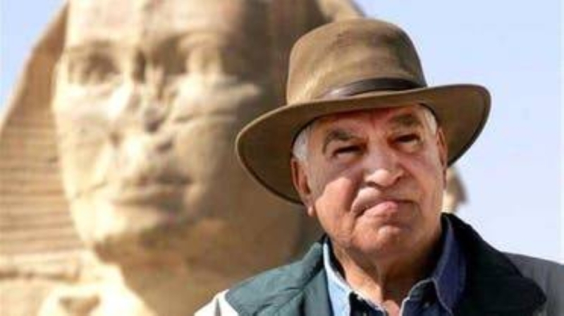 بالفيديو.. وزير  الآثار المصري السابق زاهي حواس :" صوت الأذان يزعج السياح"