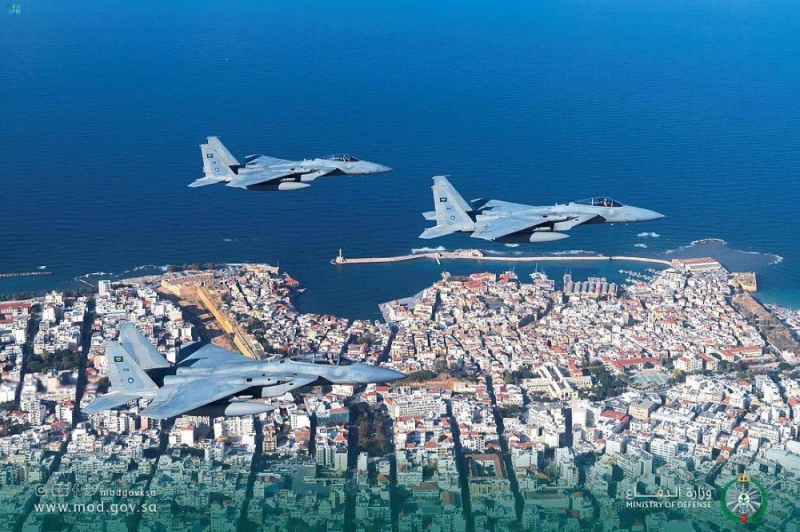 شاهد.. مناورات "عين الصقر 3" بين القوات الجوية السعودية ونظيرتها اليونانية فوق البحر الأبيض المتوسط