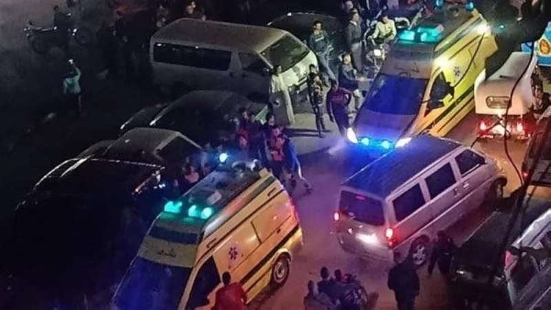 مصر..  شاهد باص يدهس عدد من المارة في القاهرة وسقوط قتلى ومصابين