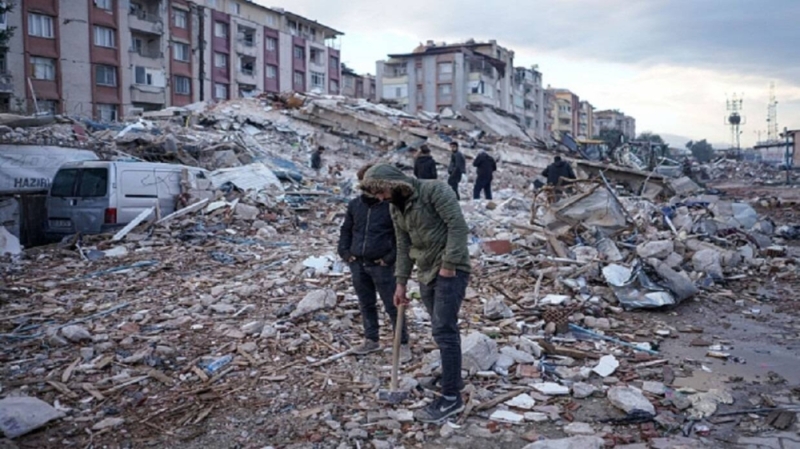 مركز ألماني لمخاطر الكوارث يكشف عن توقعات صادمة لحصيلة ضحايا زلزال تركيا وسوريا