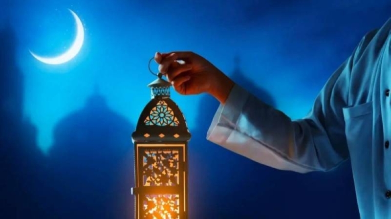 مركز " الفلك الدولي"  يعلن عن أول أيام شهر رمضان