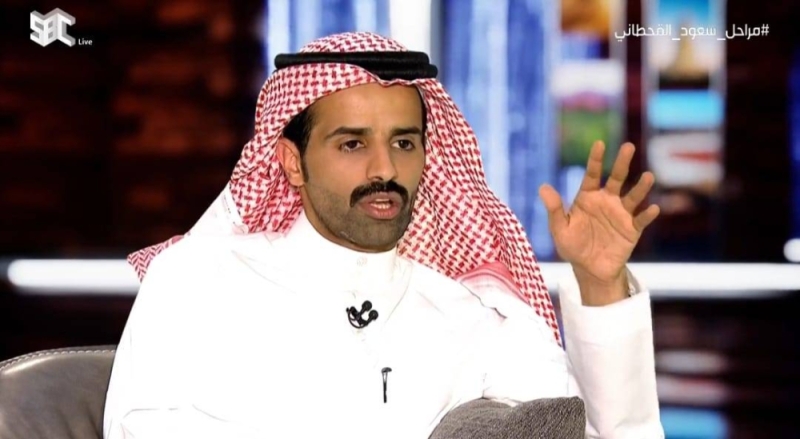 شاهد: سعود القحطاني يكشف سبب تركه العسكرية.. وحقيقة تراجعه في إعطاء يزيد الراجحي عانية زواج 1500 ريال