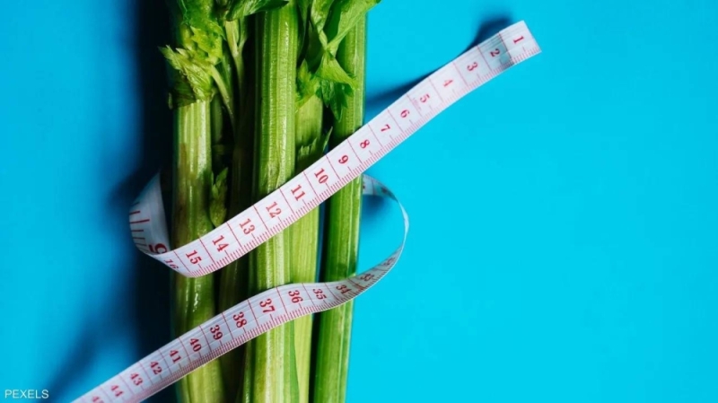أخصائية تغذية تكشف عن أطعمة " غير متوقعة " تساعد في إنقاص الوزن