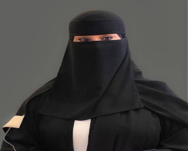 من هي " منال اللهيبي " أول امرأة تشغل منصب مدير تعليم في السعودية  ؟
