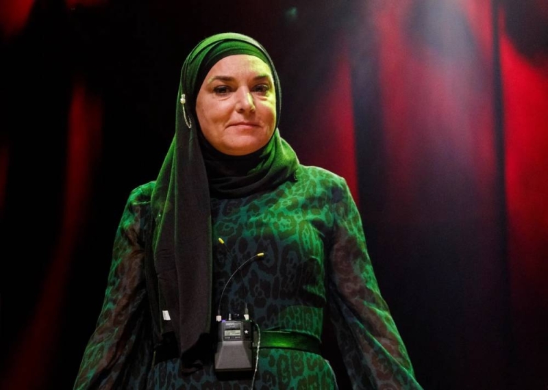 وفاة المغنية الأيرلندية  الشهيرة  المسلمة  " سينيد أوكونور "  في ظروف غامضة