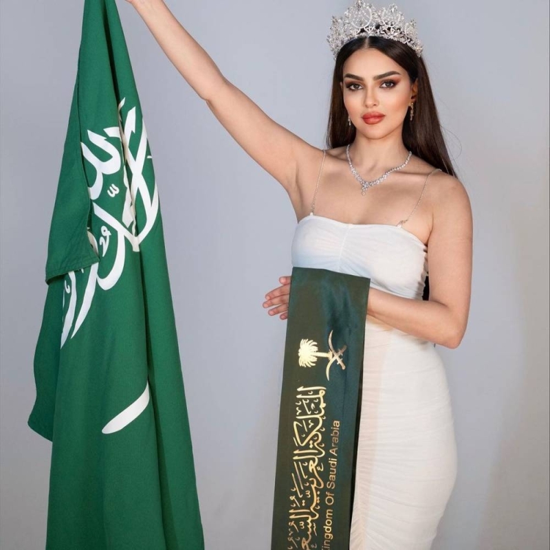 شاهد .. أحدث ظهور لملكة جمال السعودية " رومي القحطاني " قبل مشاركتها في مسابقة ملكة جمال الشرق الأوسط
