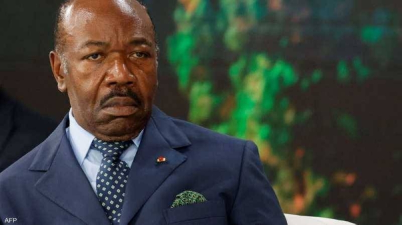 بعد الانقلاب العسكري.. الكشف عن مصير الرئيس الغابوني "علي بونغو" وتوجيه هذه التهم ل "نجله"