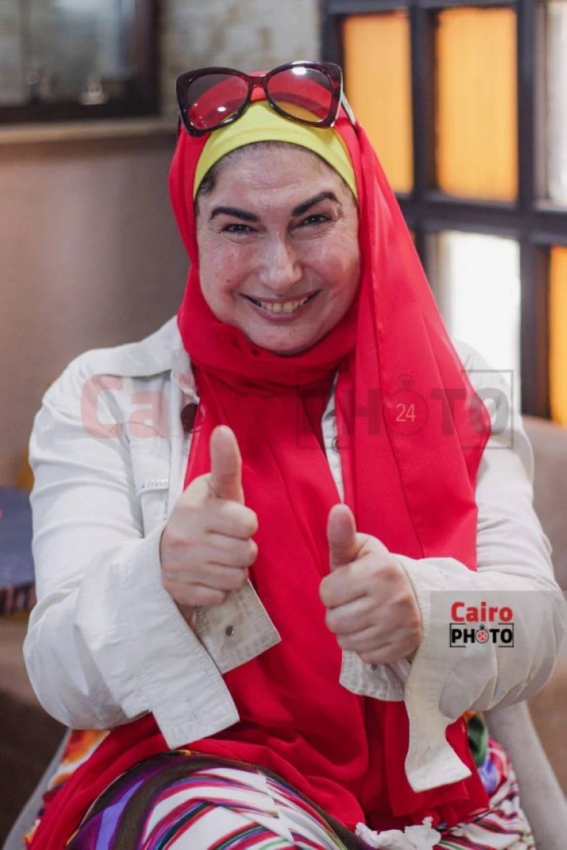 بعد  غياب 4 سنوات.. فنانة مصرية شهيرة تخرج عن صمتها وتكشف سبب ارتدائها الحجاب!