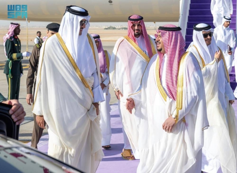 شاهد.. أمير قطر يصل إلى المملكة للمشاركة في ‎قمة الرياض