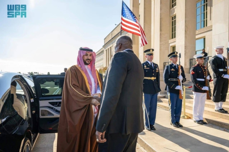 بالصور .. تفاصيل لقاء وزير الدفاع  " خالد بن سلمان "ونظيره الأمريكي في واشنطن