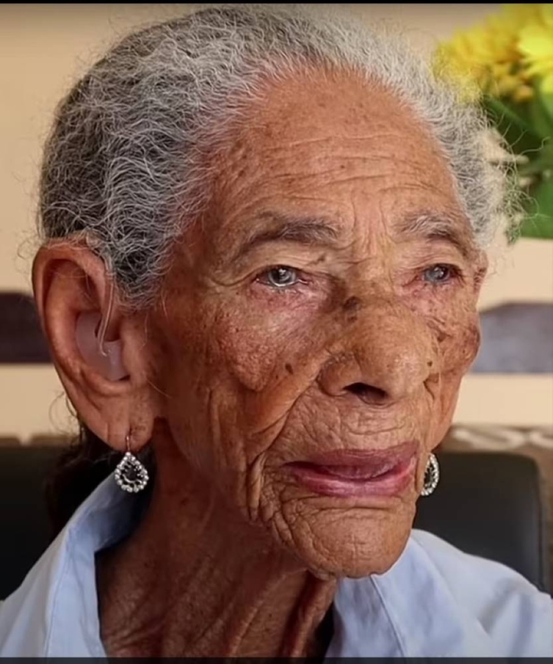 مسنة برازيلية تبلغ  115 عامًا تكشف سر طول عمرها .. وغذاء وحيد ساعدها على التمتع بصحة جيدة ونشاط