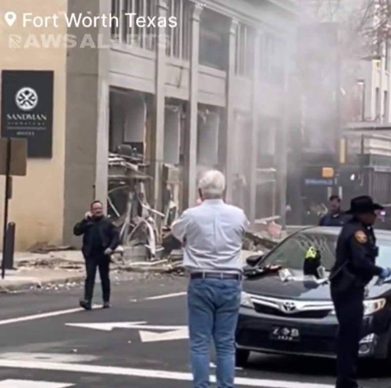 بالفيديو: انفجار ضخم في أحد الفنادق في ولاية تكساس الأميركية وإعلان عن وقوع إصابات جماعية