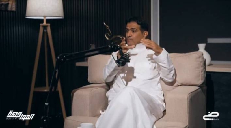 بالفيديو.. فهد الهريفي يبكي على الهواء.. ويكشف عن تعرضه لموقف مهين من قبل عيد الصغير داخل مكتبه