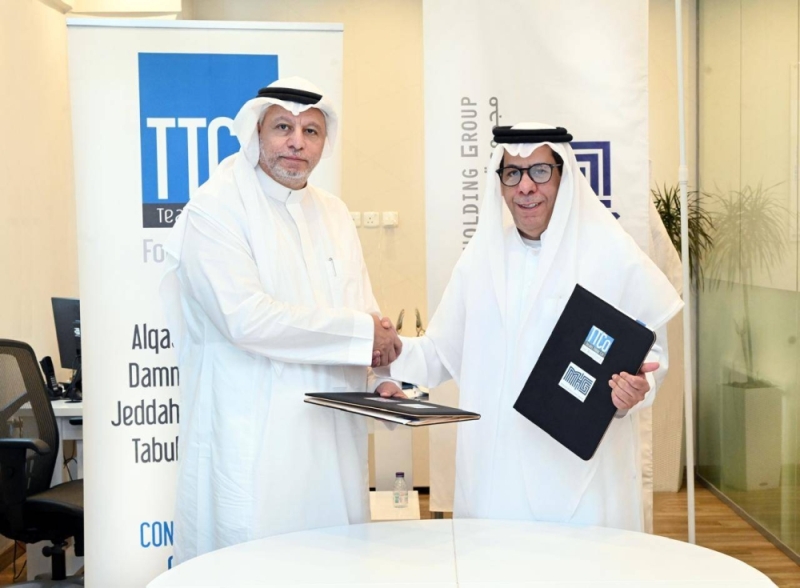 مجموعة "منصور القابضة" توقع اتفاقية شراكة مع شركة "وقت الفريق" لتأجير اليد العاملة في السوق السعودي