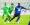 لاعب الشباب الغيني نابي سوما ولاعب العربي عبدالله الشمالي في سباق على الكرة    	  (الأزرق دوت كوم) 