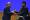 صامويل جاكسون متسلماً الجائزة من دينزل واشنطن