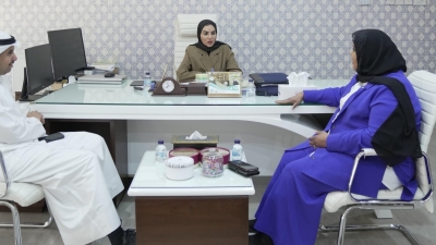 الحويلة خلال اجتماعها مع قياديي الهيئة