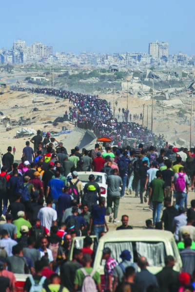 العودة إلى شمال غزة (أ ف ب)