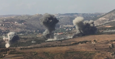 دخان غارات إسرائيلية على جنوب لبنان