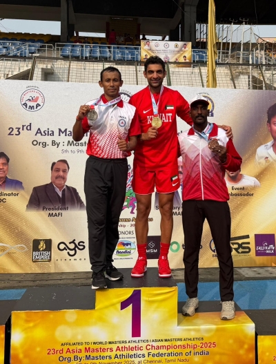 صالح الحداد على منصة التتويج