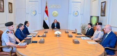 السيسي خلال لقاء مع قيادات حكومية في القاهرة