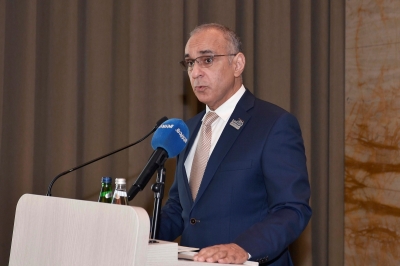 الجسار يلقي كلمته الافتتاحية في الندوة