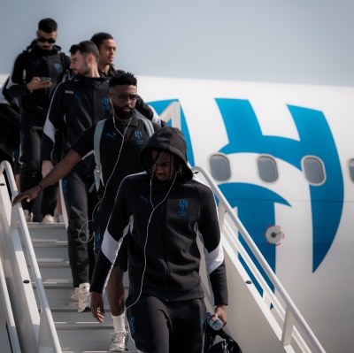 لاعبو الهلال في مطار دبي