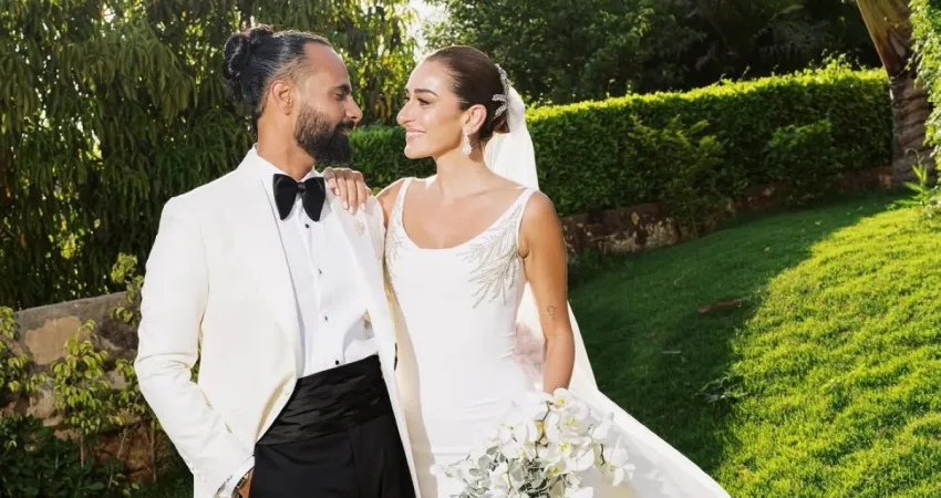 أمينة خليل... خطفت الأنظار بأناقتها وزفافها في اليونان