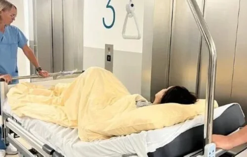 أنغام تظهر داخل مستشفى في ألمانيا