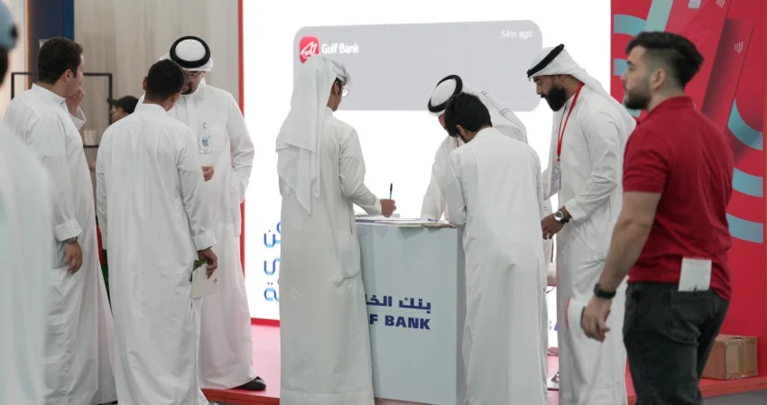 'الخليج' يختتم مشاركته بملتقى تنويري الطلبة المستجدين في 'التطبيقي'