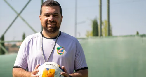 الكويت يبدأ الدفاع عن اللقب أمام التضامن غداً