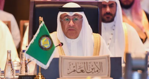 العمر: تحولات قطاعي الاتصالات والبريد تضع دول الخليج أمام تحدٍ ستراتيجي لتحقيق رؤاها التنموية 4 العمر: تحولات قطاعي الاتصالات والبريد تضع دول الخليج أمام تحدٍ ستراتيجي لتحقيق رؤاها التنموية