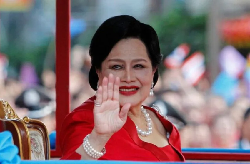 تايلاند تعلن وفاة الملكة الأم سيريكيت