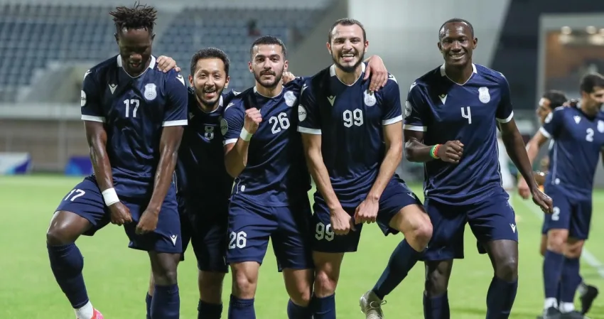 اليرموك ينفرد بقمة 'الأولى'