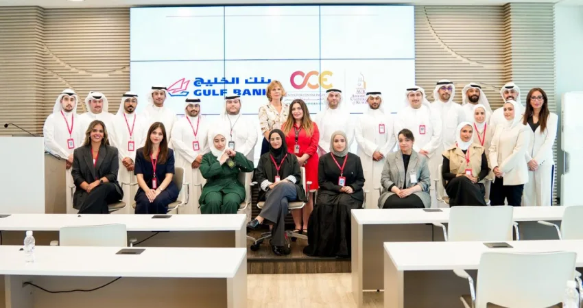 'الخليج' يحتفي بتخرج الدفعة الأولى من موظفيه من أكاديميته للتكنولوجيا